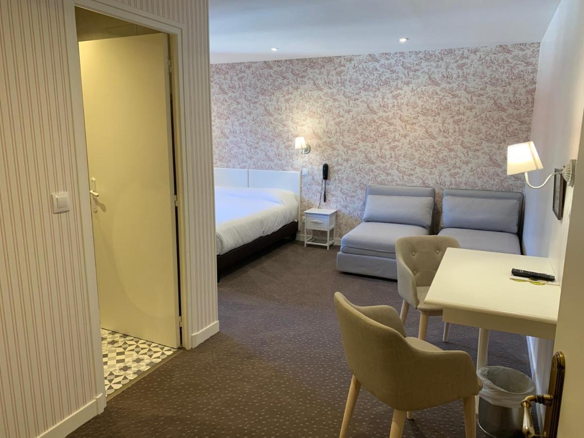 Hotel L'auberge Du Port Des Roches 3*